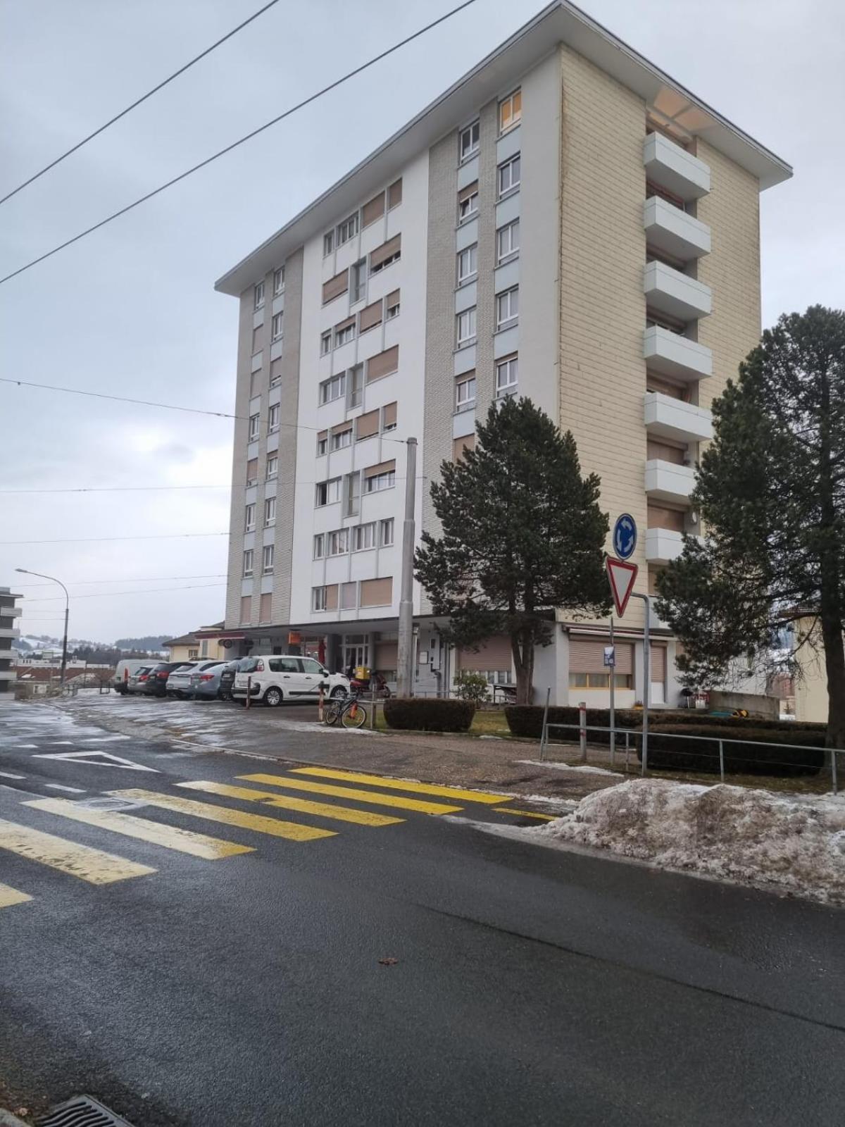 Joli Studio Apartment La Chaux De Fonds Екстериор снимка